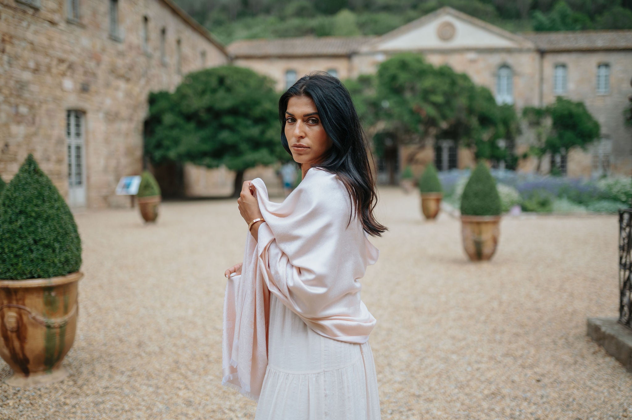 petrusse-palma-nacre-tole-jacquard-soie-et-laine image 6