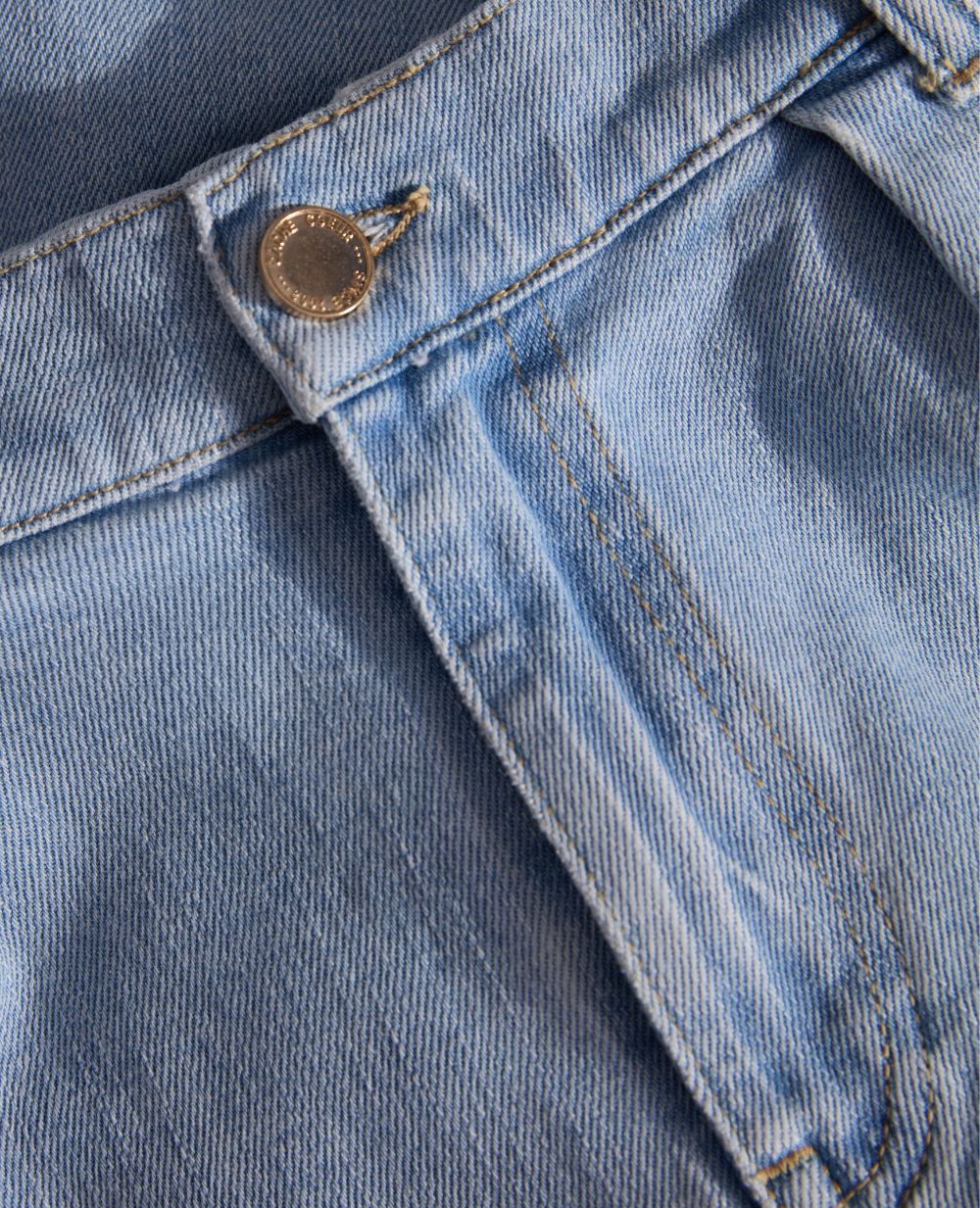 cache-c-ur-donna-short-de-grossesse-et-post-partum-light-blue image 4