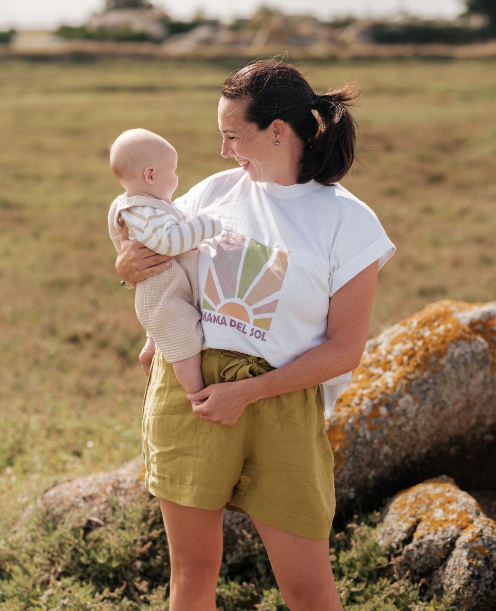 cache-c-ur-mama-del-sol-t-shirt-d-allaitement-blanc image 1