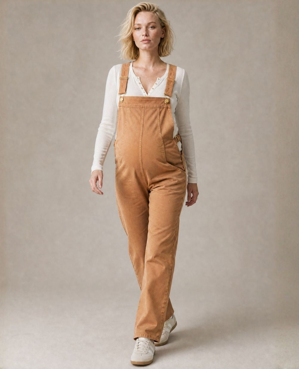 cache-c-ur-andy-salopette-de-grossesse-ample-camel image 1
