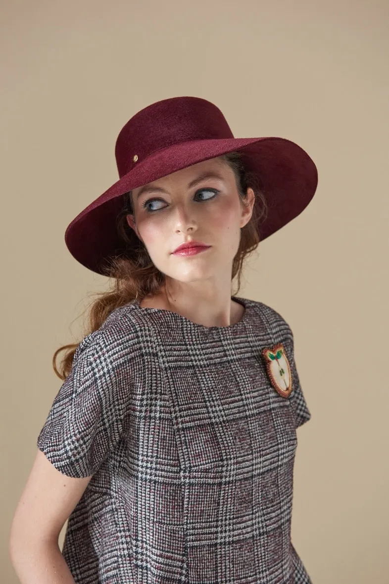 mademoiselle-chapeaux-l-on-chapeau-de-c-r-monie image 1