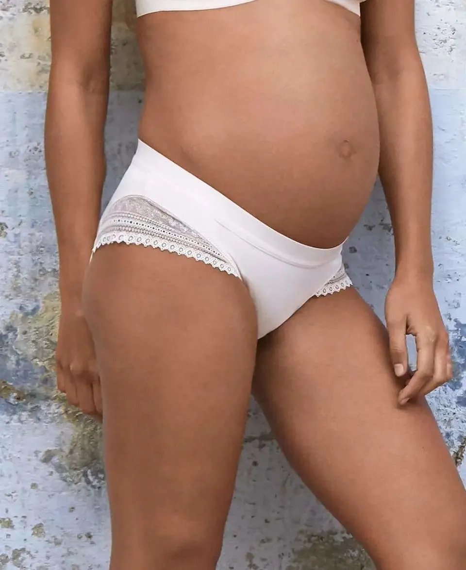 cache-c-ur-serena-shorty-de-grossesse-blush image 1