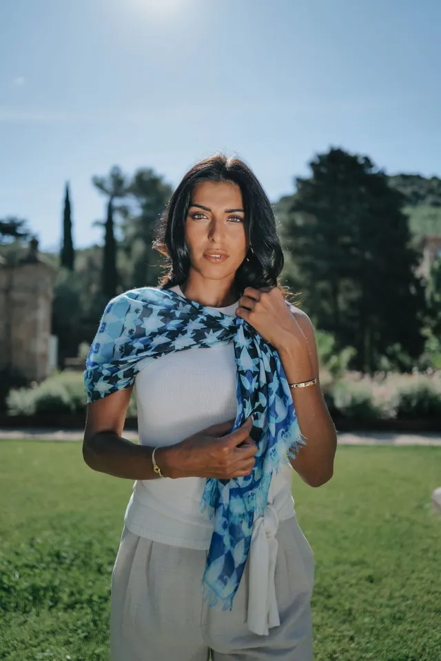 petrusse-sahara-bleu-tole-l-g-re-motif-lotus image 1