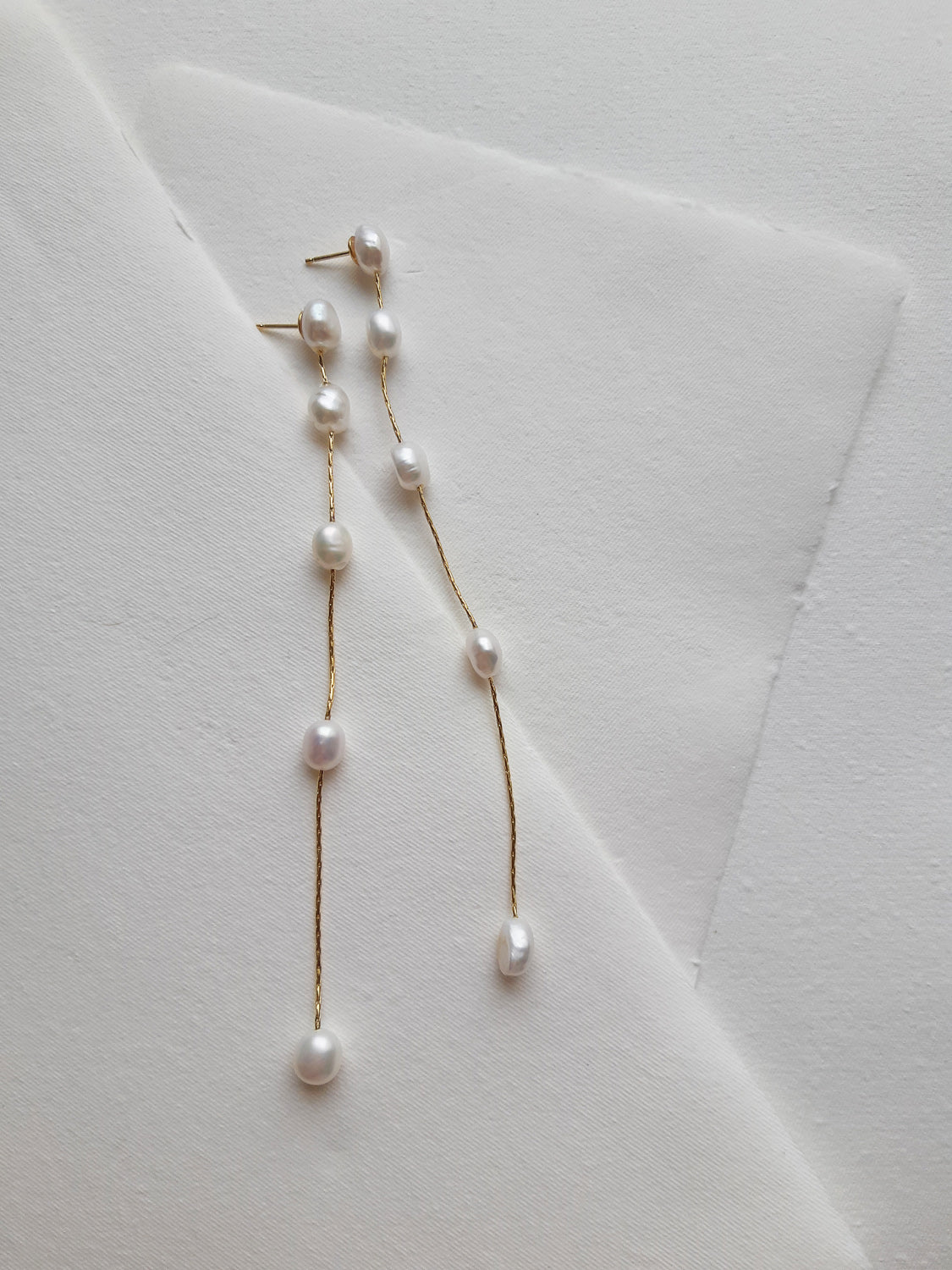 maison-sabben-perla-boucles-mariage-perles-nacre-15-cm image 2