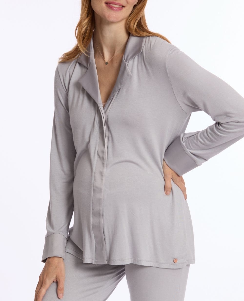cache-c-ur-veste-de-pyjama-de-grossesse-et-d-allaitement-satine-gris image 3