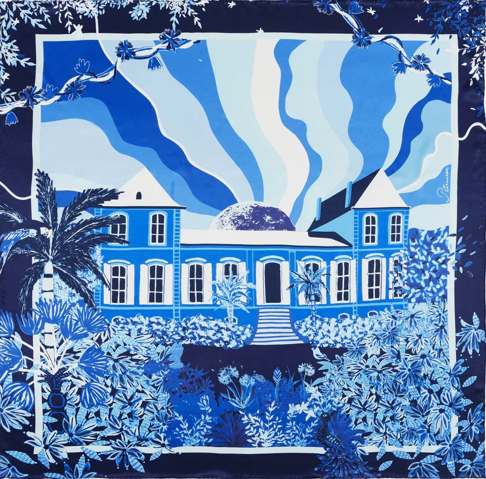 petrusse-carr-soie-105-fantasy-navy-foulard image 1