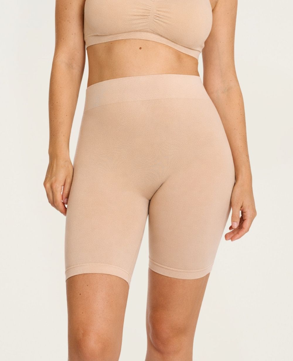 cache-c-ur-essentiel-cycliste-de-grossesse-sans-couture-beige image 3