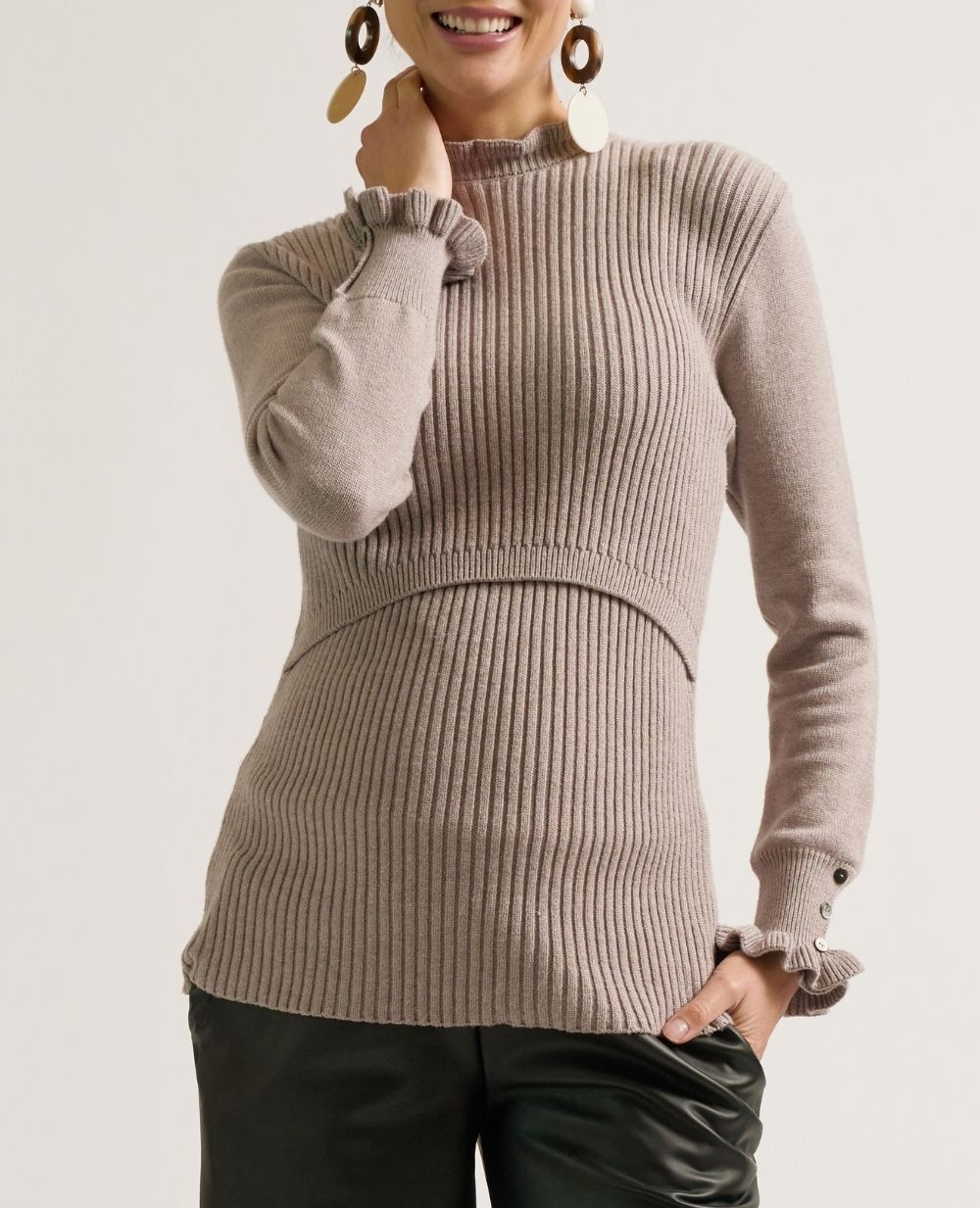 cache-c-ur-doroth-e-pull-grossesse-allaitement-taupe-volants image 2