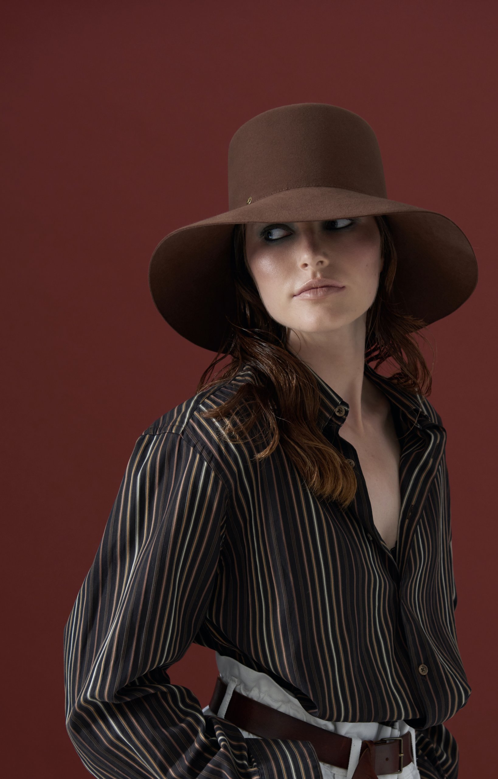 mademoiselle-chapeaux-serge-chapeau-de-c-r-monie-femme image 3