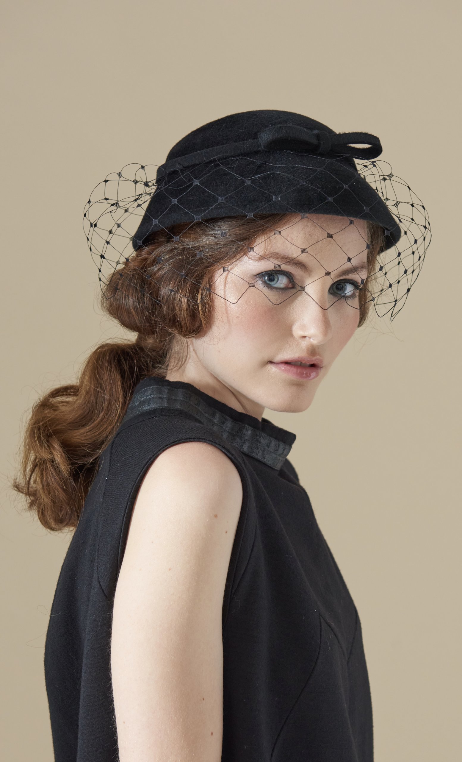 mademoiselle-chapeaux-p-n-lope-chapeau-de-c-r-monie-femme-2 image 2