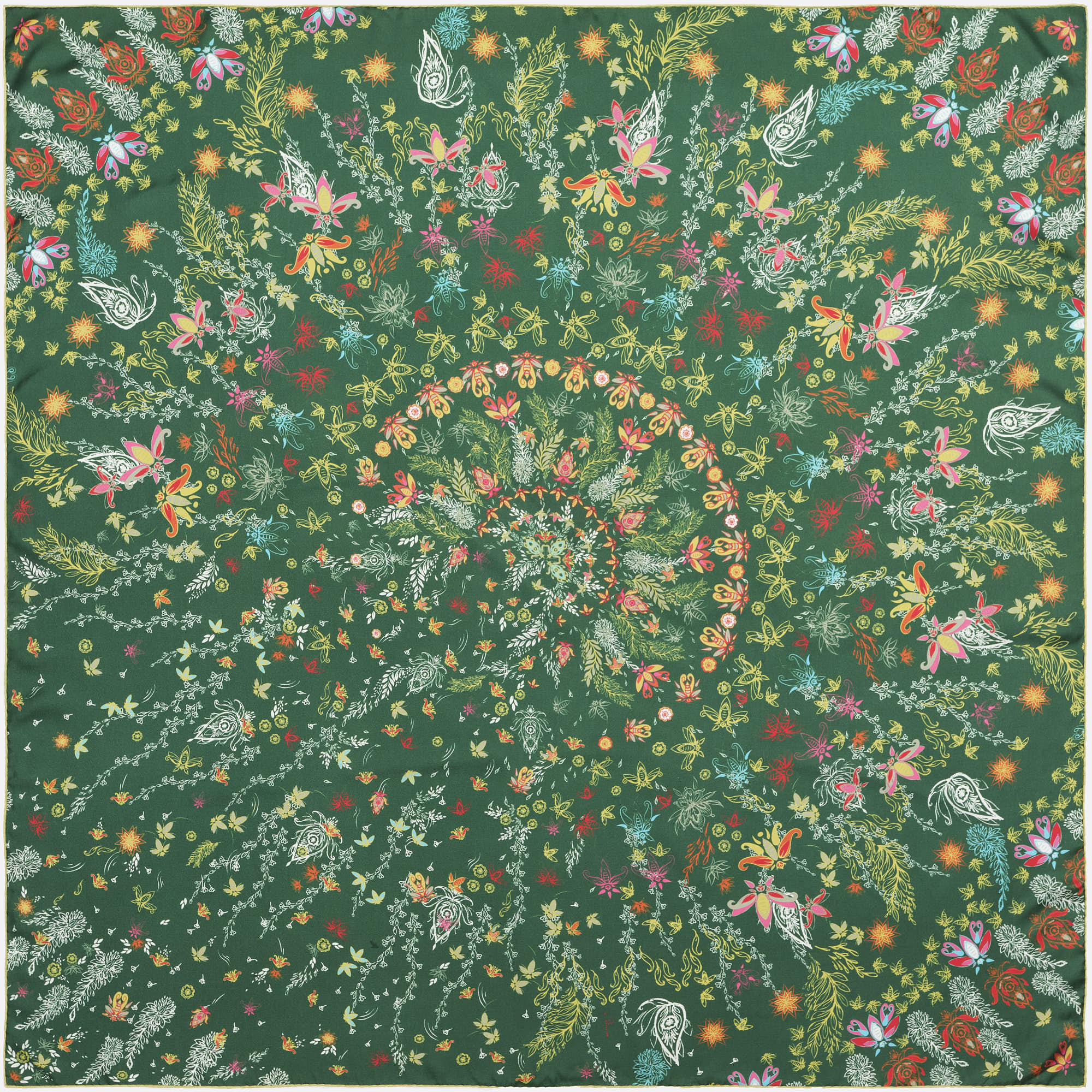 petrusse-carr-soie-105-oria-vert-foulard-en-soie image 1