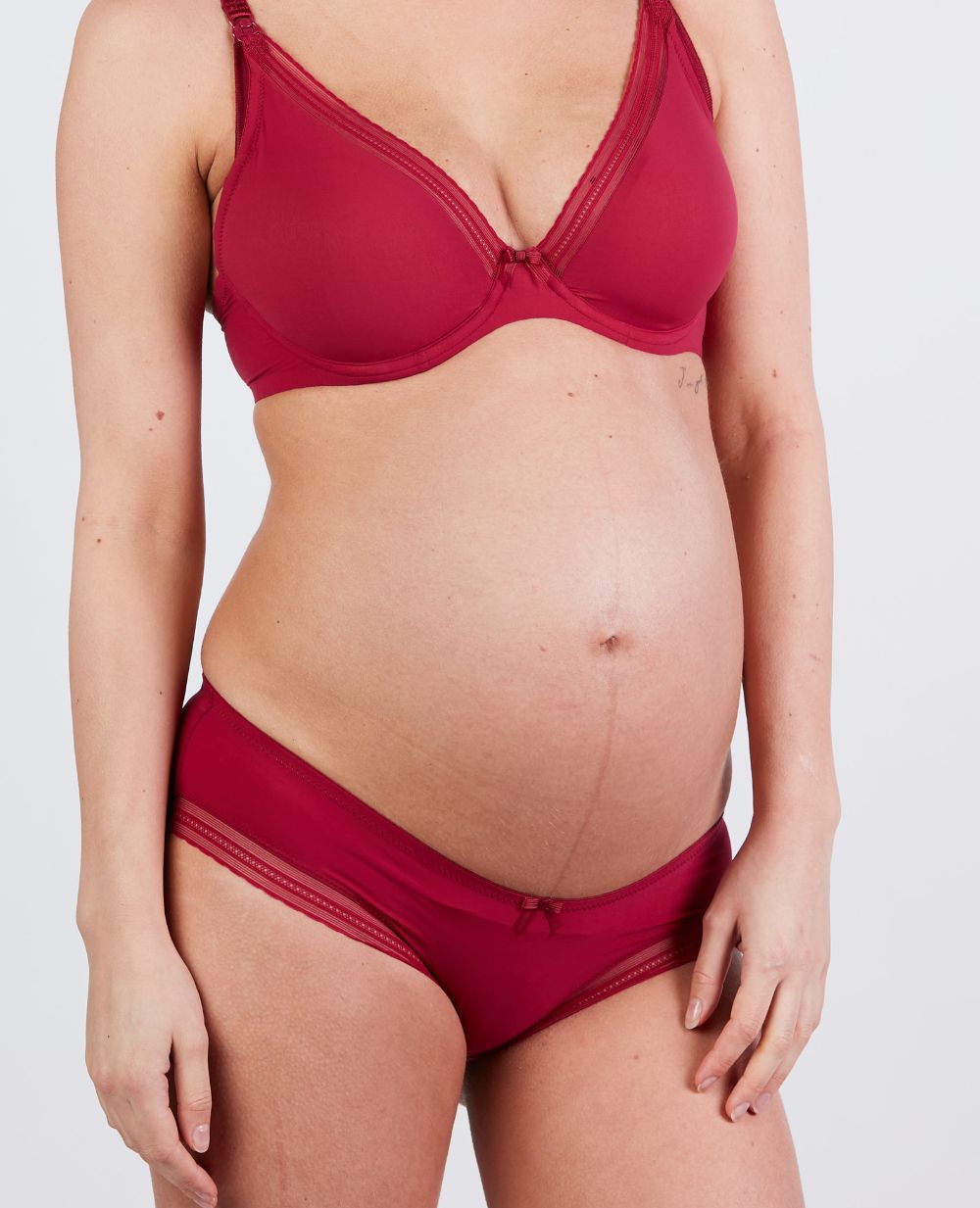 cache-c-ur-milk-shorty-de-grossesse-bordeaux image 2