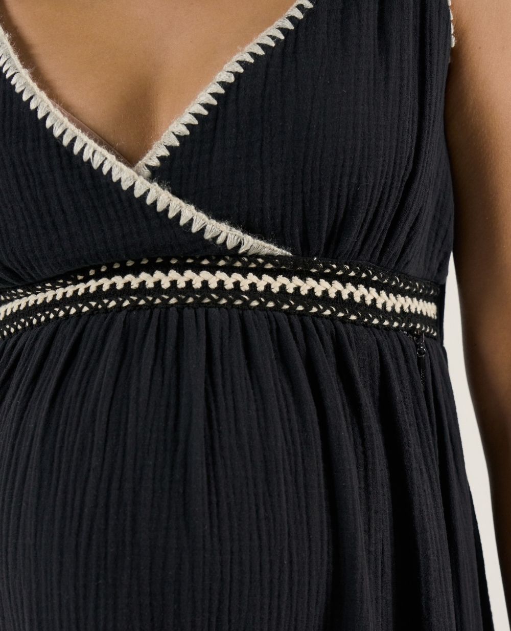 cache-c-ur-robe-d-allaitement-gaia-noir image 6