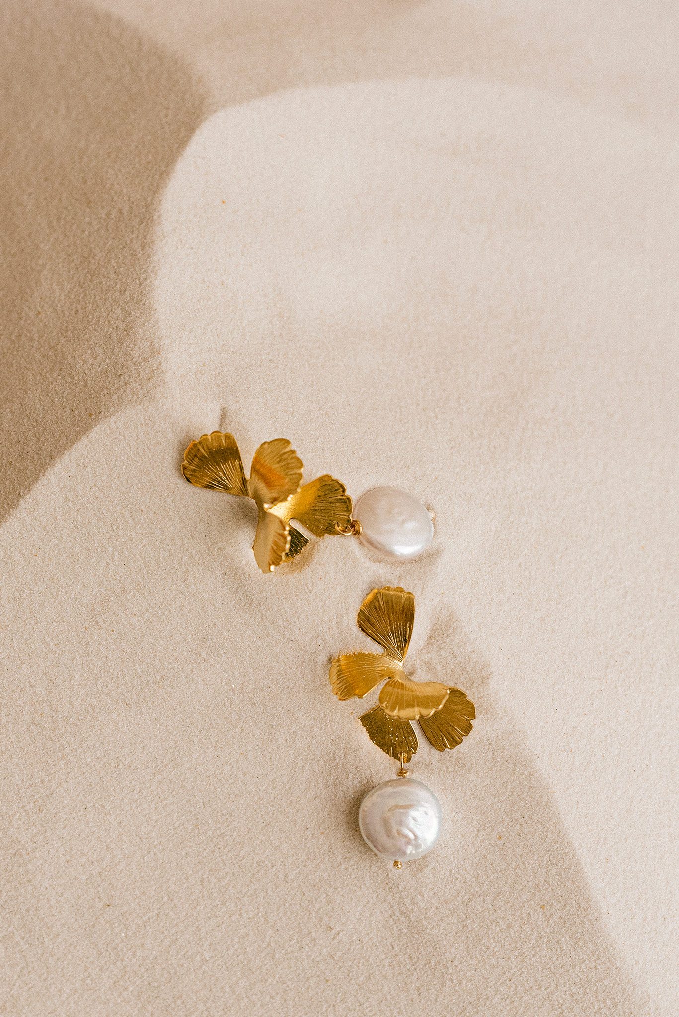 maison-sabben-boucles-d-oreilles-univers-pearl-small-baroque-4-5-cm image 2