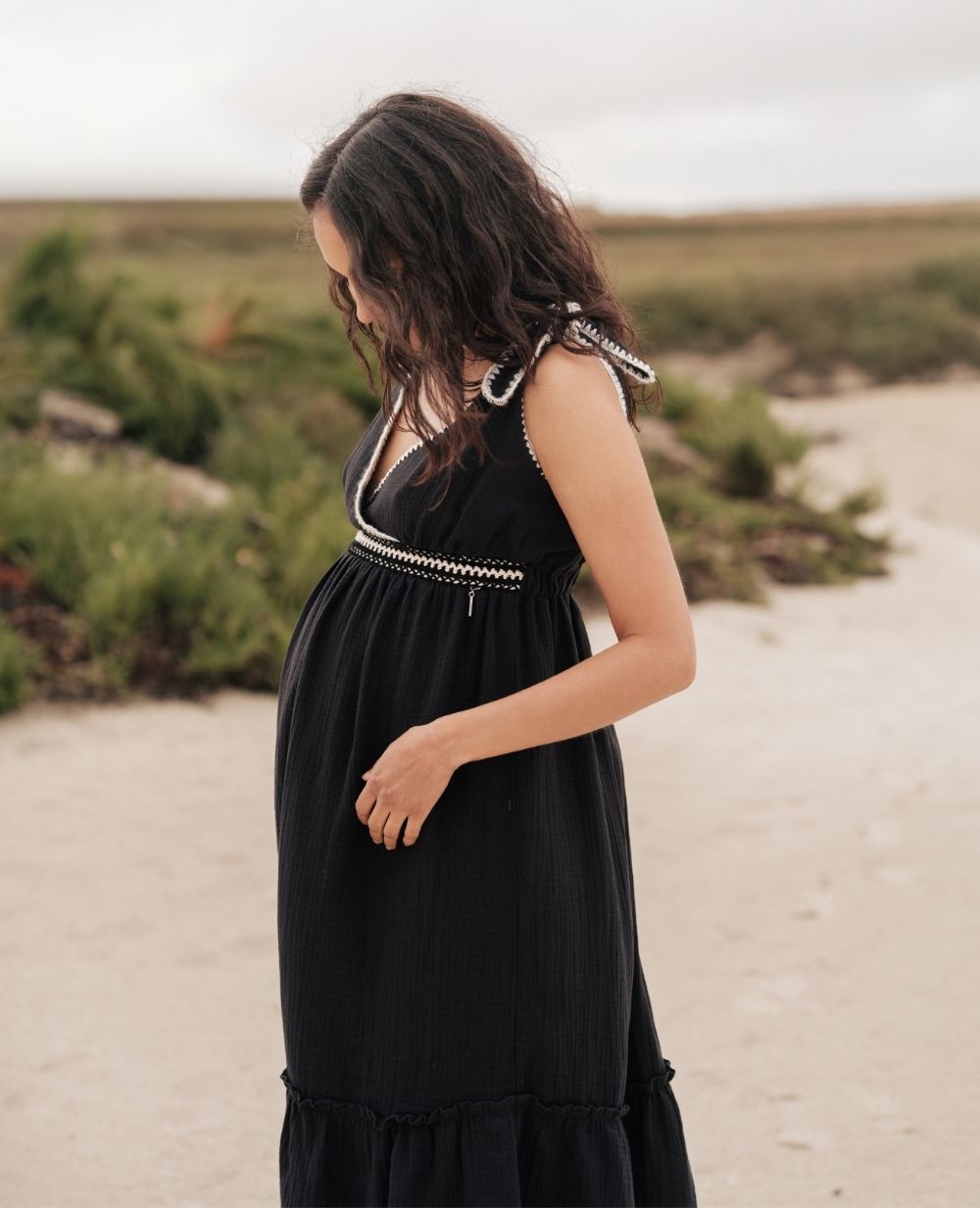 cache-c-ur-robe-d-allaitement-gaia-noir image 2