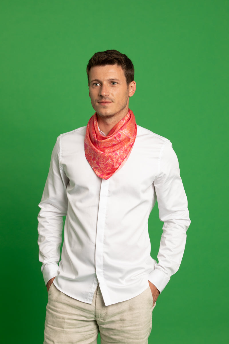 petrusse-euphoria-mini-carr-soie-65-rose-fraise image 5